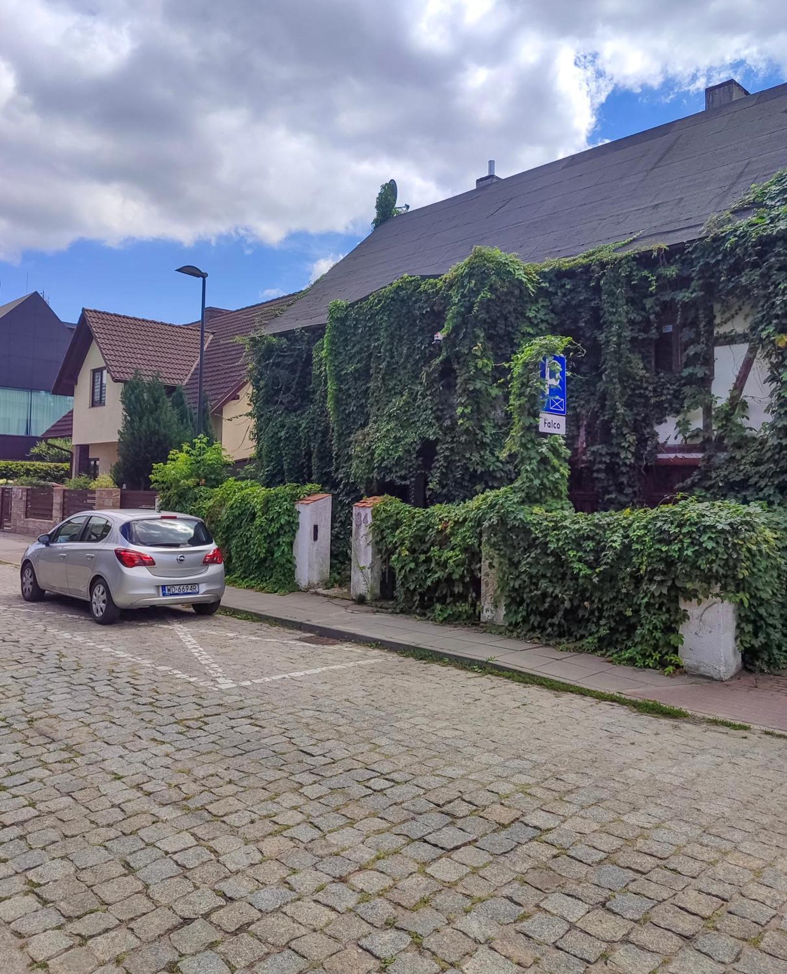Prywatny Parking Winnica 34 Nad Wisla 2 By Rentoom Torun Exterior foto